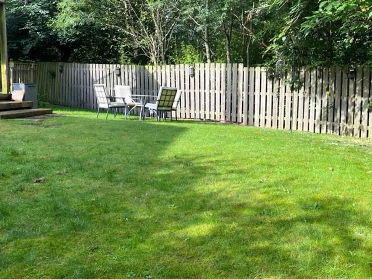 Blaydonburn - Sleeps 4 5 - Parking - Hottub - Yard Apartment